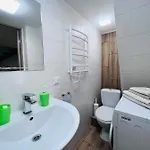 на троицкой Daire